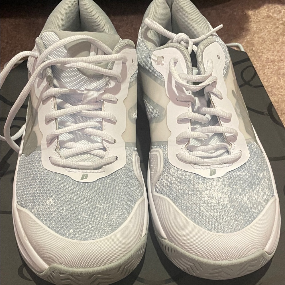 #11 Prince Brand NWOT Mens White and Gray Athletic Shoes